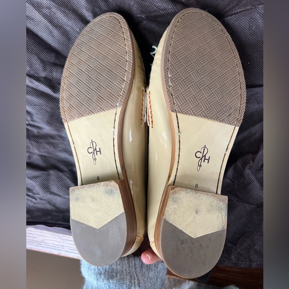 Cole Haan patent leather mocs in beige - Picture 2 of 4